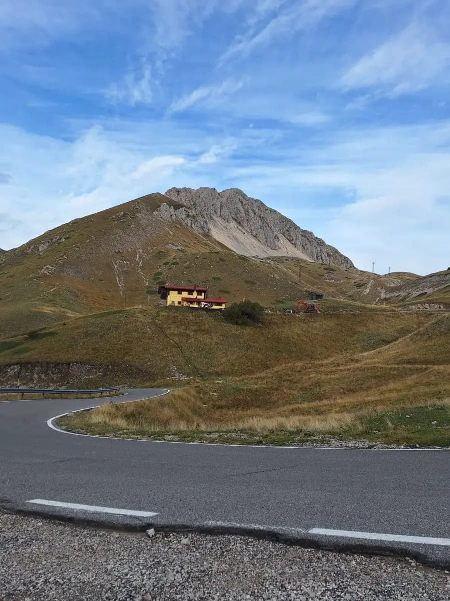 Rifugio C.A.I. - Immagine 4