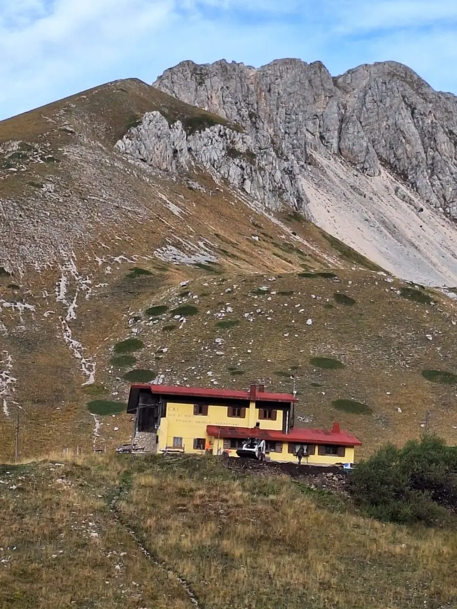 Rifugio C.A.I. - Immagine 5